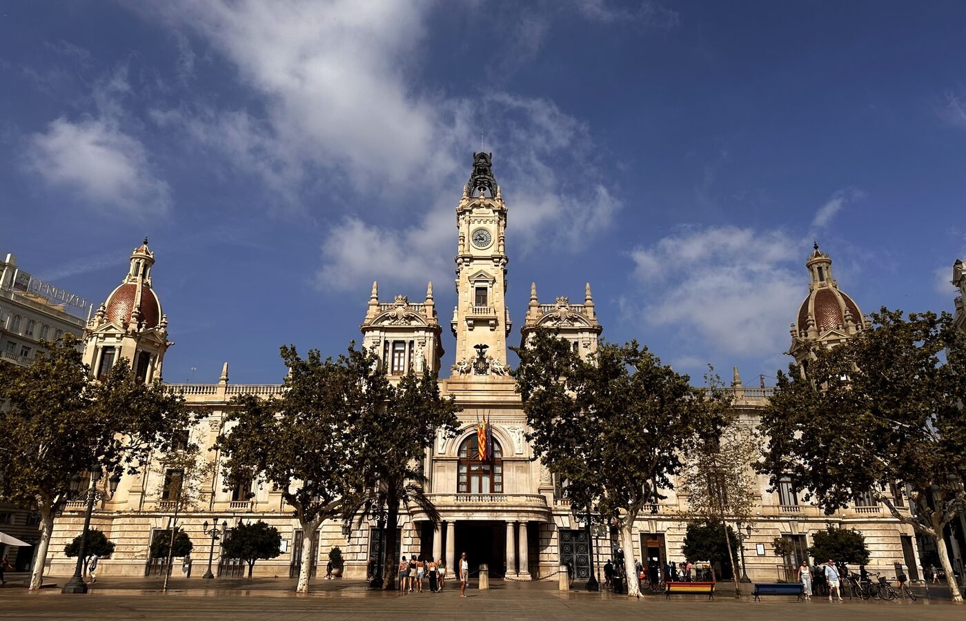 How Canadian Citizens Can Get Residency in Spain: Andalusia Guide