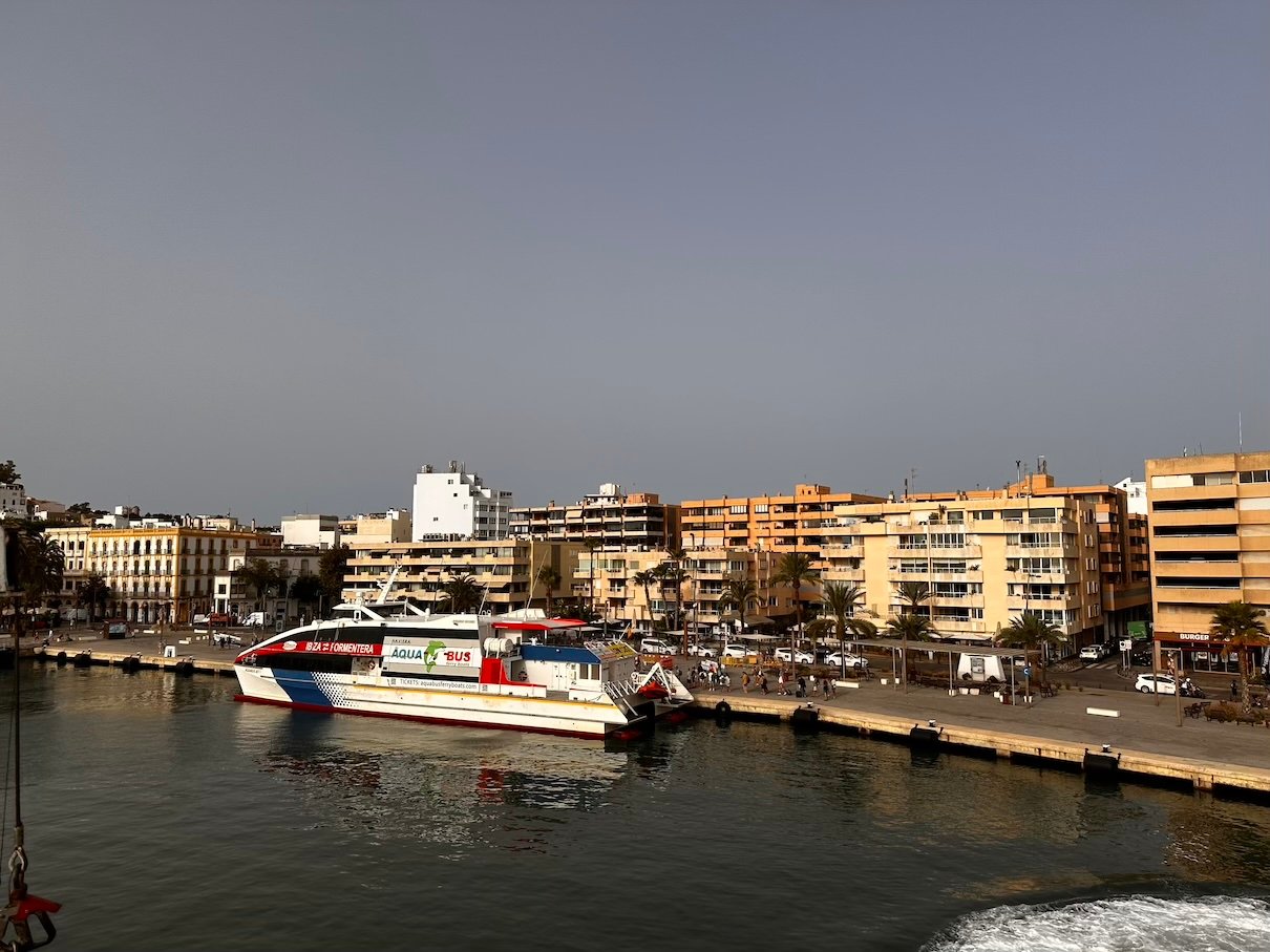 Regreso Permit Spain: Documents, Steps, Tips